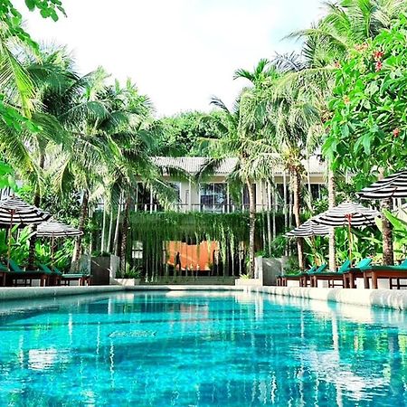 Signature Phuket Resort Chalong Exterior photo