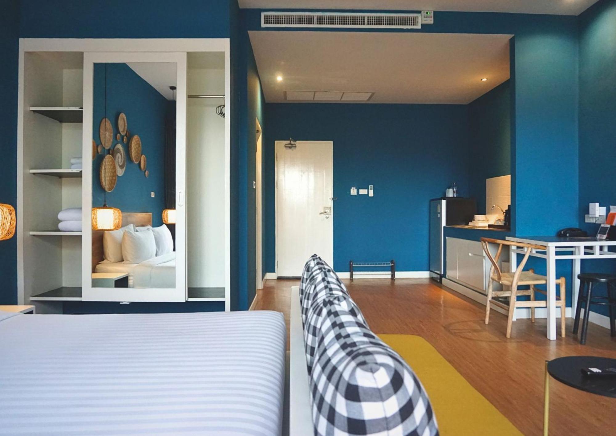Signature Phuket Resort Chalong Exterior photo